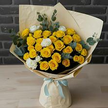 Букет цветов из:  Розы в Горном Саратовская область