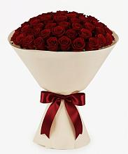 Букет 101 Бордовая роза Блэк Бакарра в Горном Саратовская область