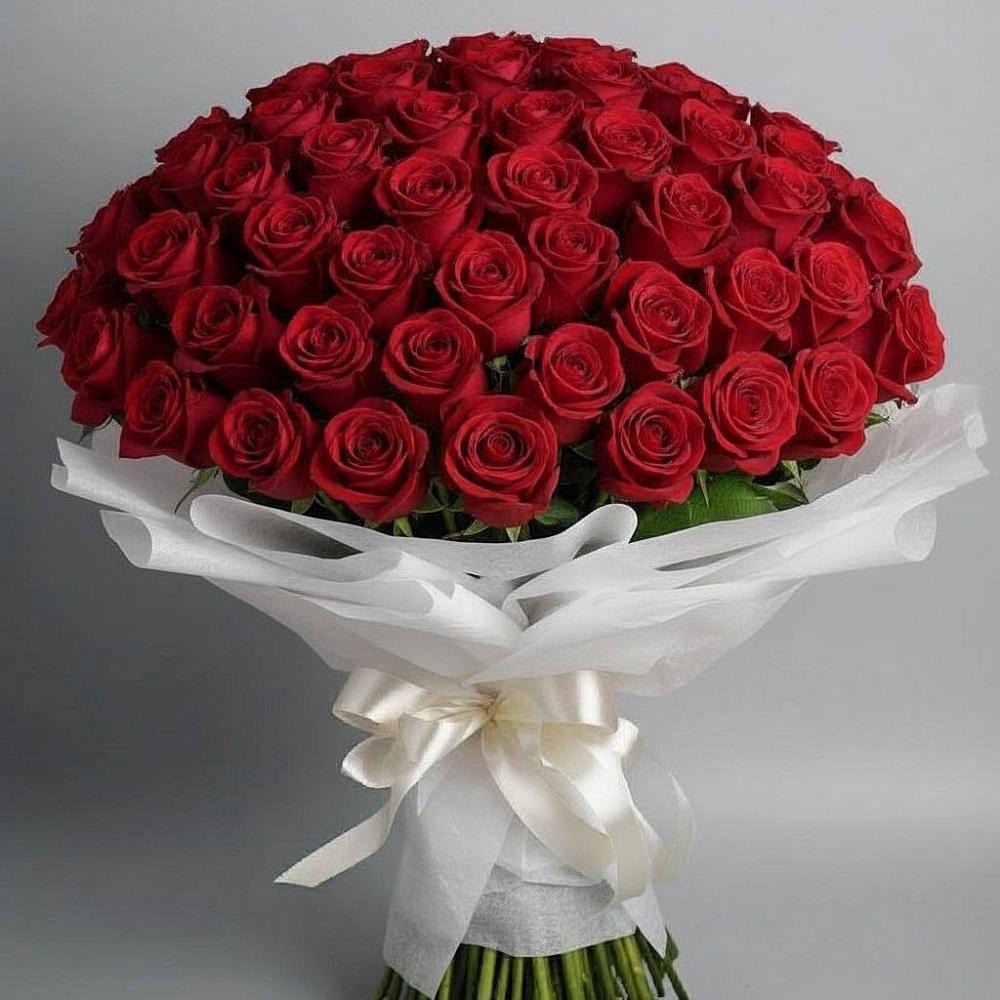 Букет 101 Красная роза Блэк Мэджик в Горном Саратовская область