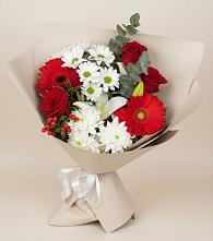 Букет цветов из:  Розы, Хризантемы, Герберы и Лилии в Горном Саратовская область