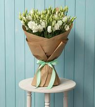 Букет цветов из:  Лизиантусы в Горном Саратовская область