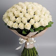 Букет 101 беля роза Белоснежка в Горном Саратовская область
