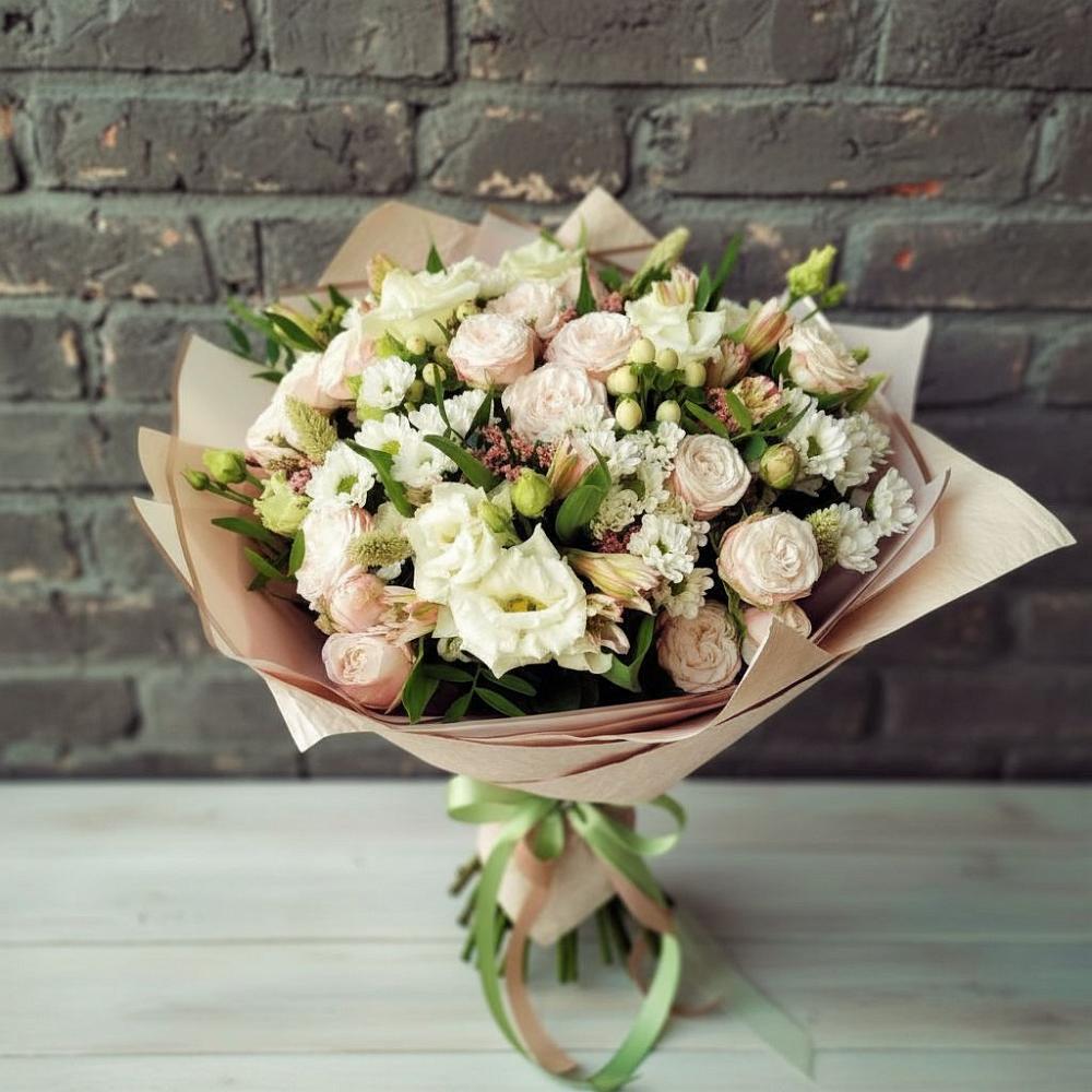 Букет цветов из: Альстромерии, Розы и Хризантемы в Горном Саратовская область