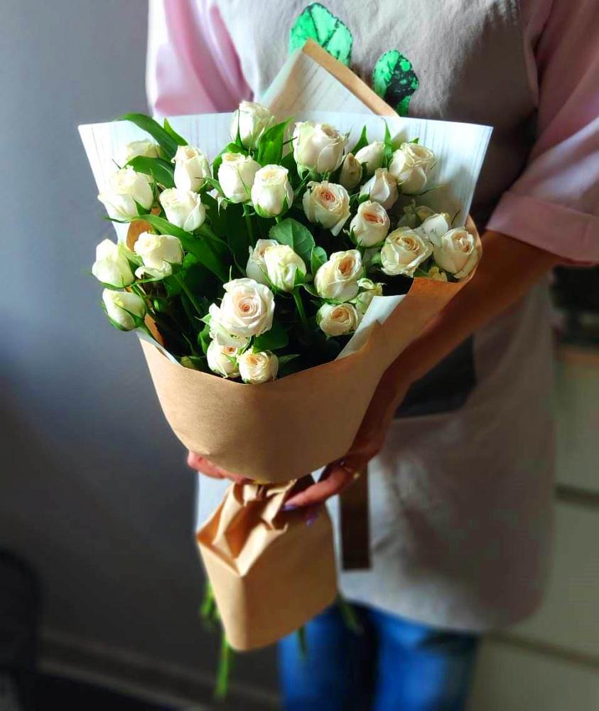 Букет цветов из: Розы в Горном Саратовская область