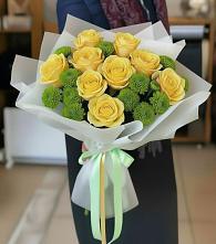 Букет цветов из:  Хризантемы и Розы в Горном Саратовская область