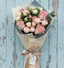 Букет цветов из:  Розы в Горном Саратовская область
