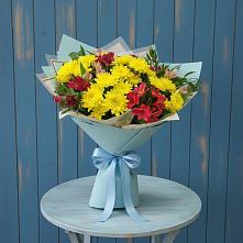 Букет цветов из:  Альстромерии и Хризантемы #REPLACE_PRED# Горном Саратовская область