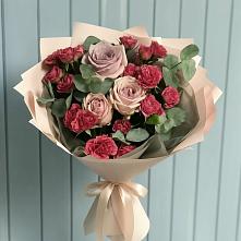 Букет цветов из:  Гвоздики и Розы #REPLACE_PRED# Горном Саратовская область