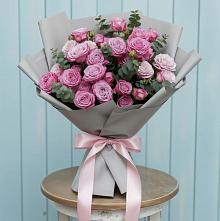 Букет цветов из:  Розы в Горном Саратовская область